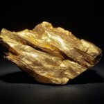 Gold Whipsaws Near $5,600 as Volatility Tops 90% and Central Banks Keep Buying